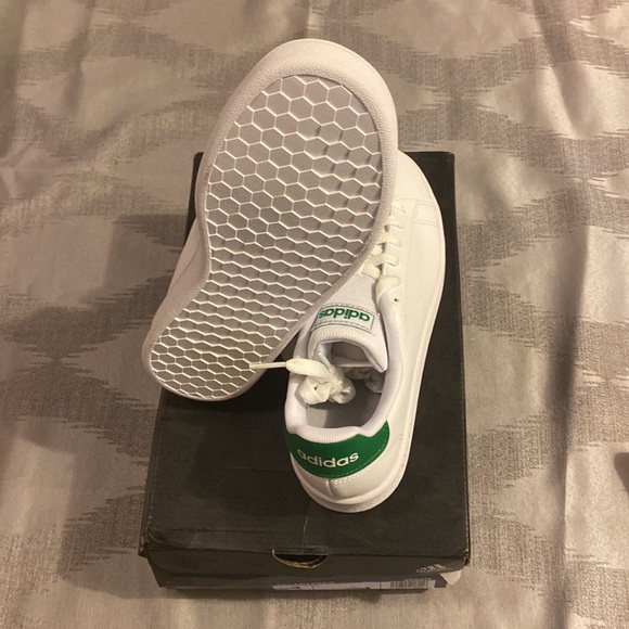 Adidas Advantage SIZE, 11 Men - Picture 3 of 3